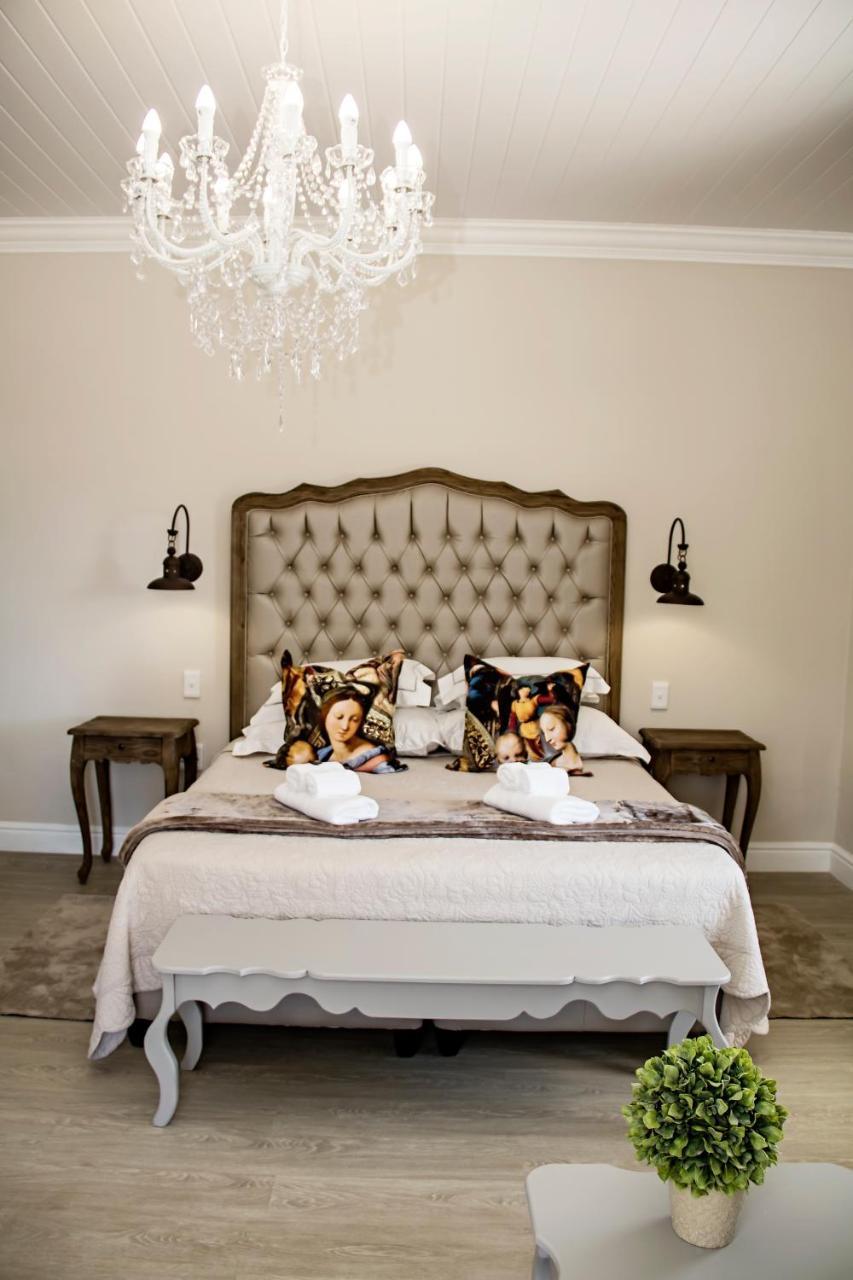 French Karoo Guesthouse โบฟอร์ตเวสต์ ภายนอก รูปภาพ