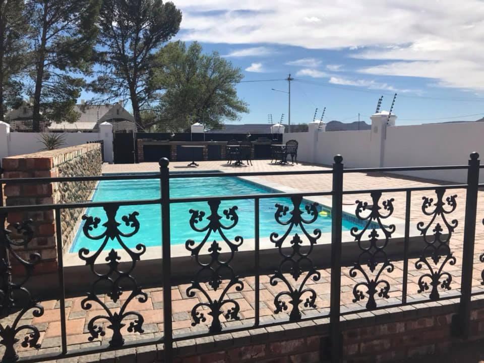 French Karoo Guesthouse โบฟอร์ตเวสต์ ภายนอก รูปภาพ